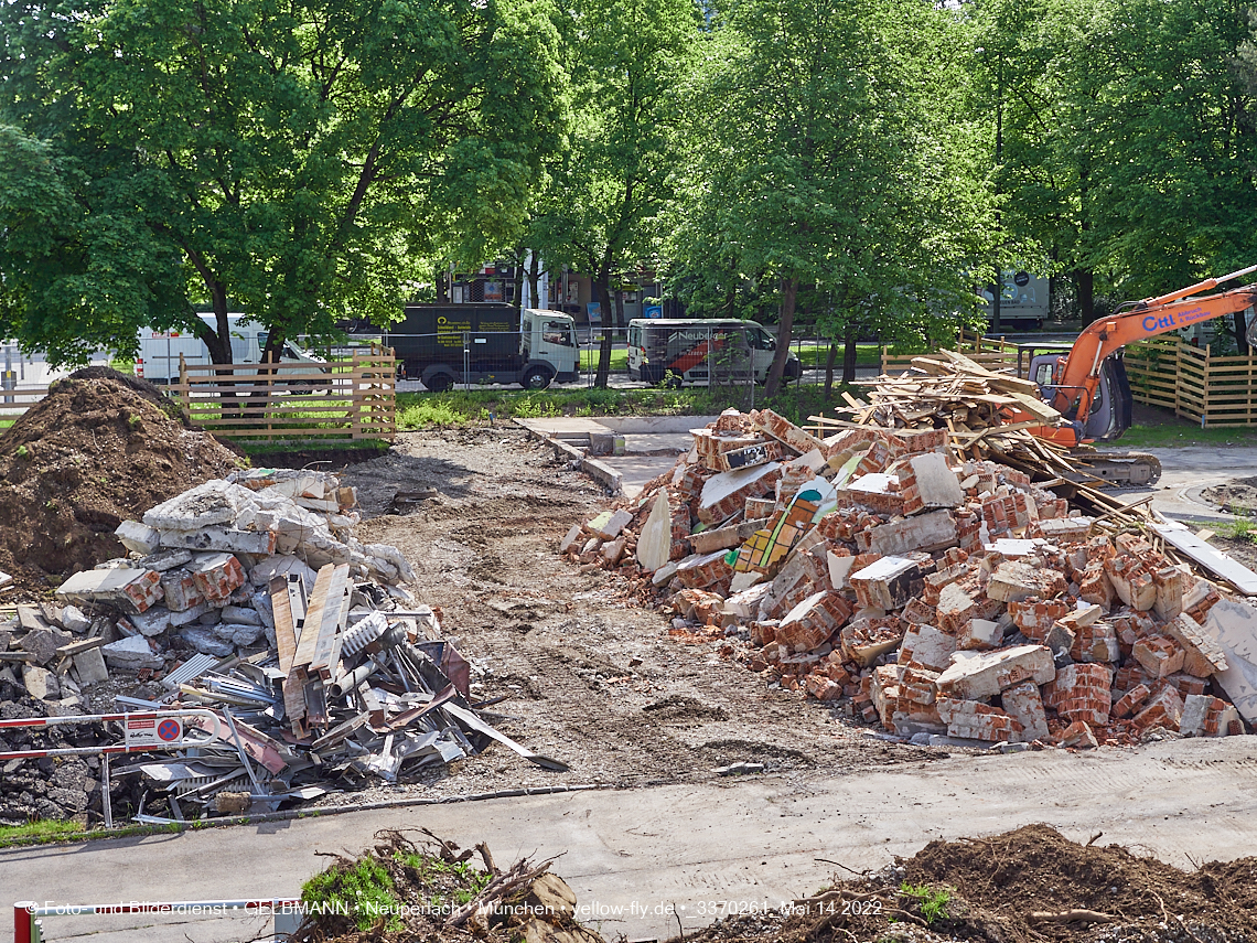 14.05.2022 - Baustelle am Haus für Kinder in Neuperlach